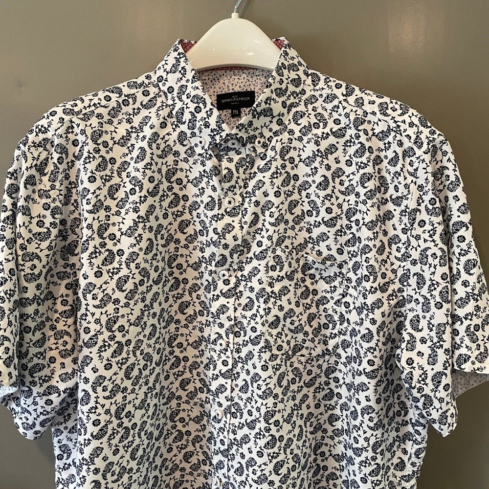 Rue Saint-Patrick Mens XXL White Navy Floral Paisley Short Sleeve Button Down